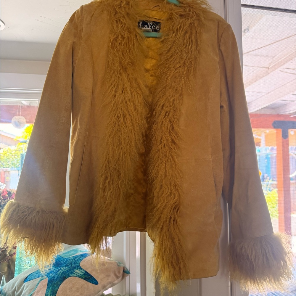 Vintage 70’s lambs wool Trimmed suede Jacket in Mustard